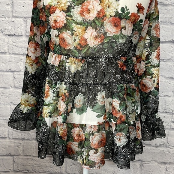 Darling Daphne Floral Print Sheer Top Size Small - Picture 9 of 14
